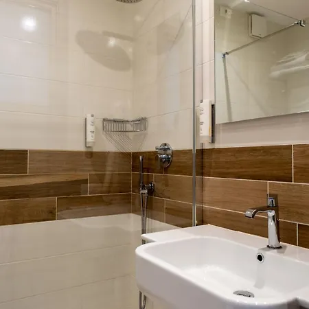 San Giorgio 3* אודינה