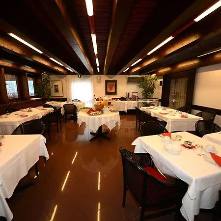 מלון San Giorgio 3*